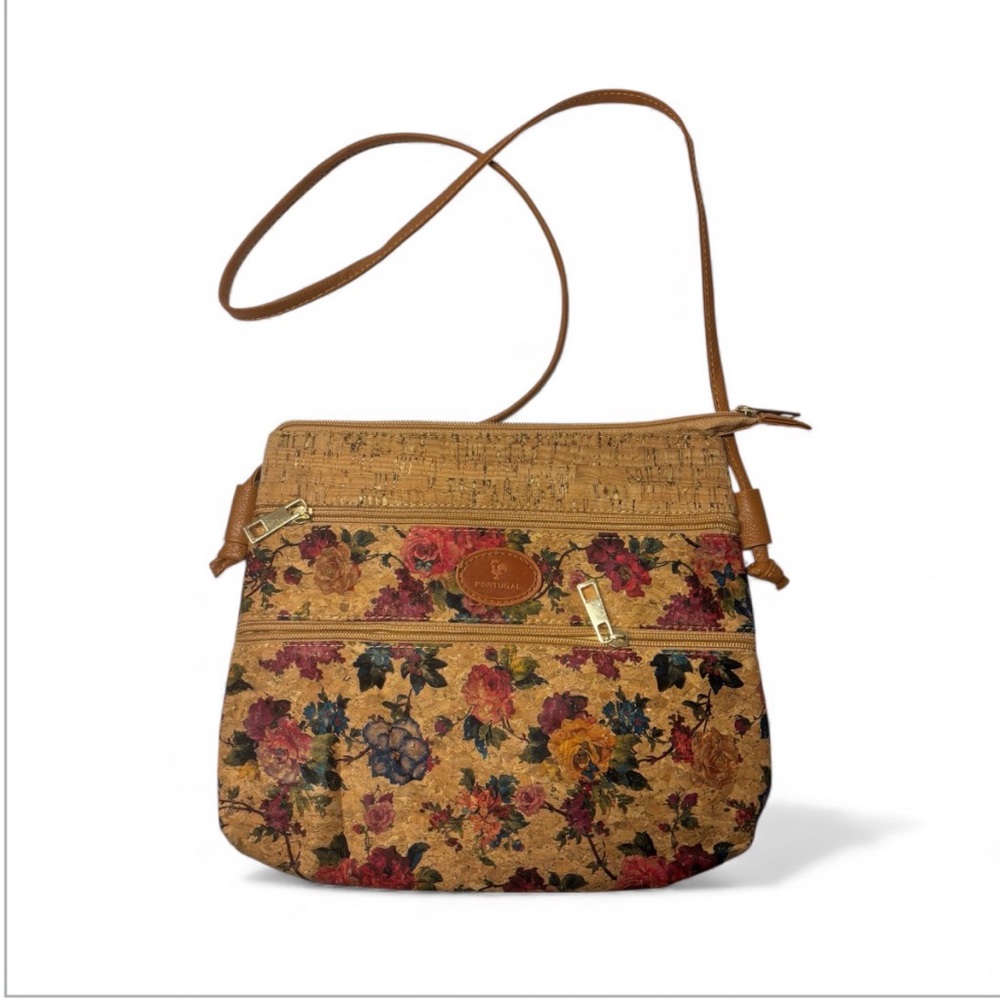 Elegant Cork  Floral Crossbody Bag in Tan